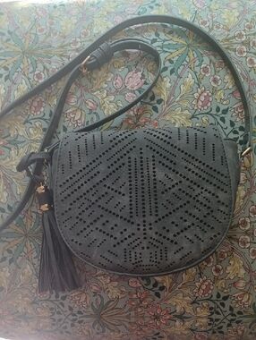 Source Unknown Women’s Gray Perforated Crossbody Bag with Tassel